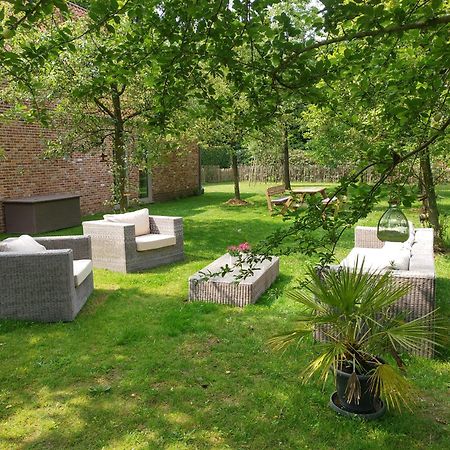 Hertsberge The Two Oaks - Private Garden For Guestsヴィラ エクステリア 写真